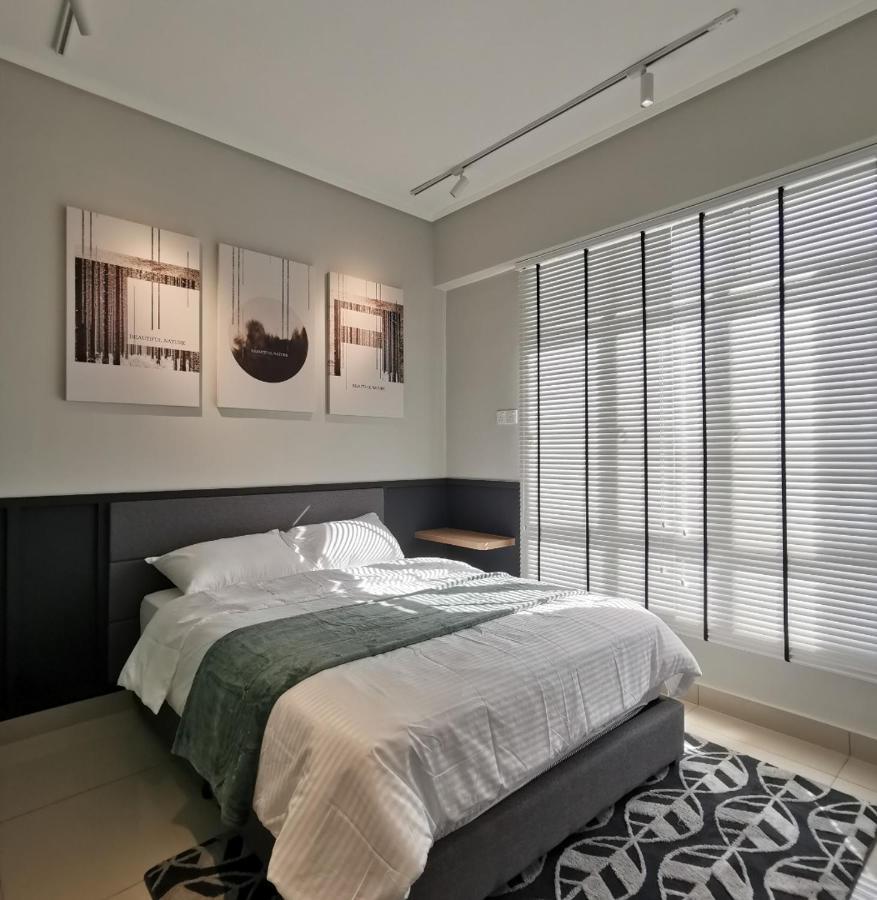 New The Majestic Apartment *